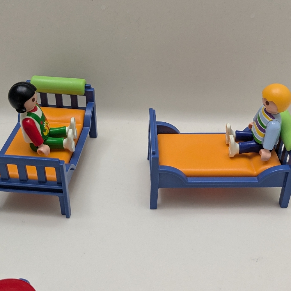 Playmobil/ Geobra Kids Bunk Bed Playset - Picture 6 of 8